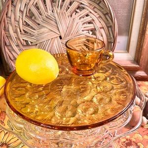 Vintage Indiana Amber Glass Sunburst Pattern Snack Set Plate With Tea Cup